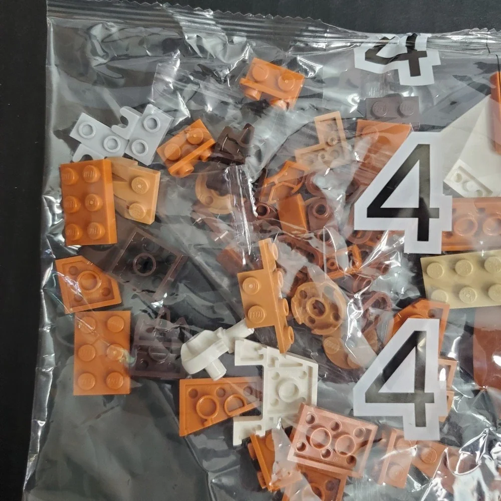Lego Replacement Pieces Sealed Bag #4 Brown Tan Cream Bricks‎ 2017 - Set Unknown